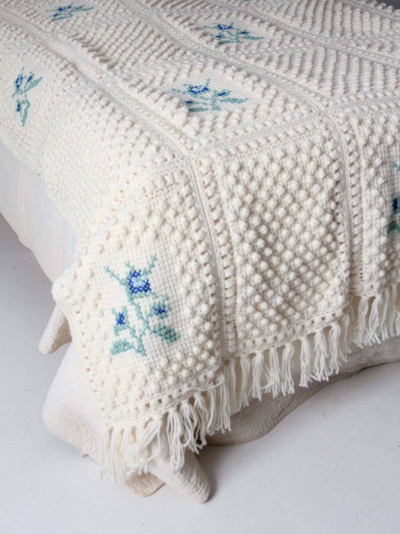 vintage knit blanket
