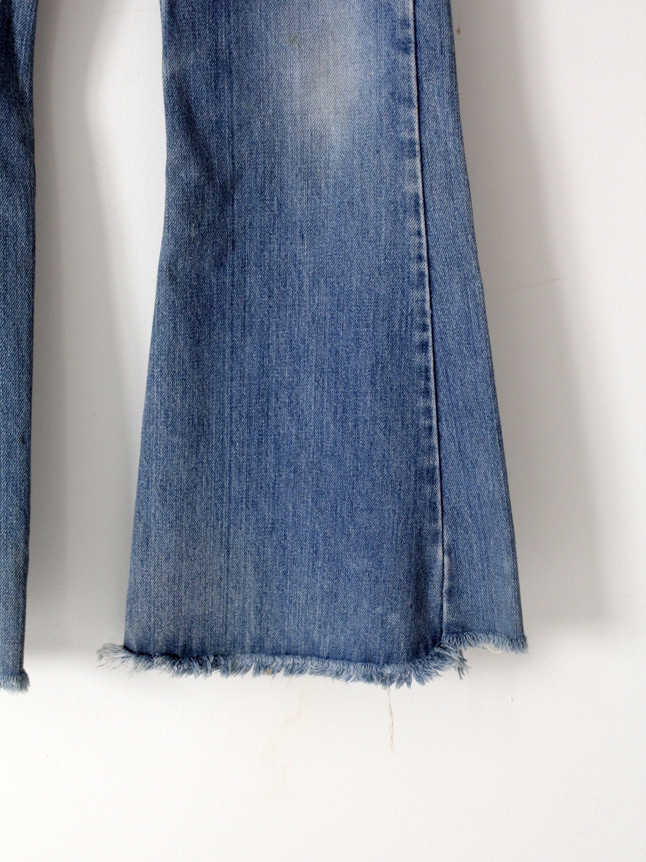 vintage 70s Levi's flare leg denim jeans, 26 x 30