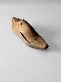 antique wooden shoe last