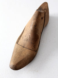 antique wooden shoe last
