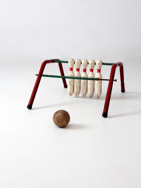vintage Five Pins bowling game by Mansfield Zesiger Mfg. Co.