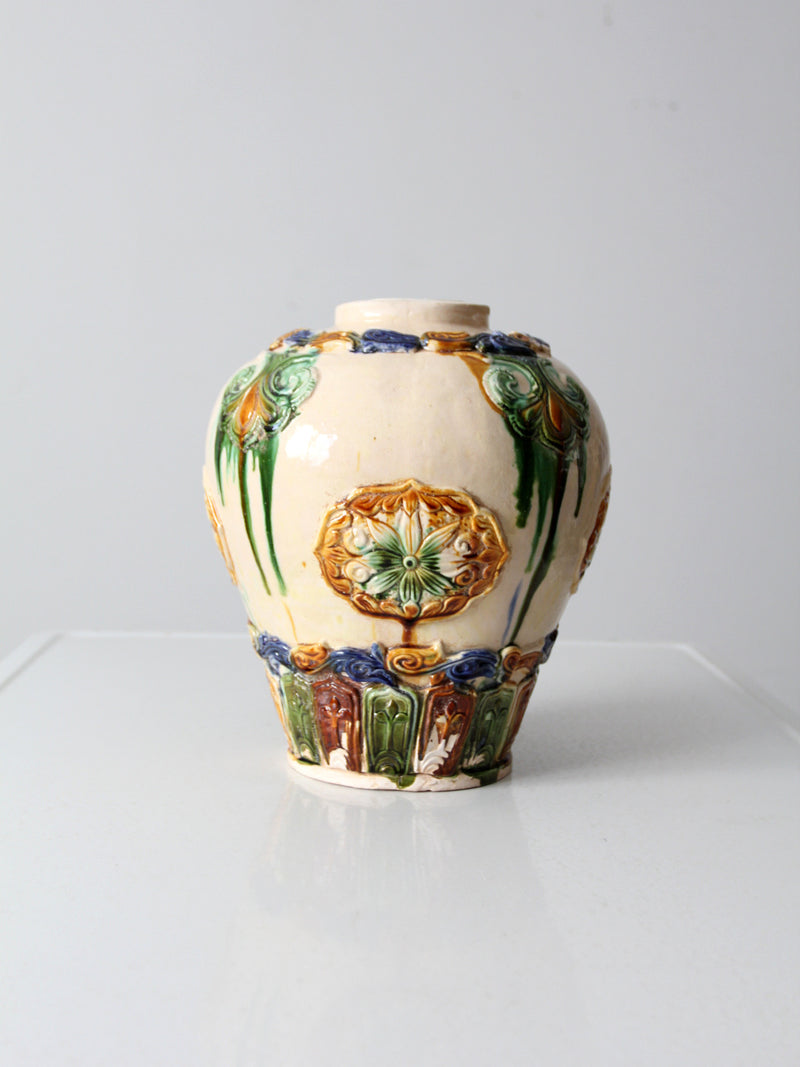 antique sancai-glaze vase