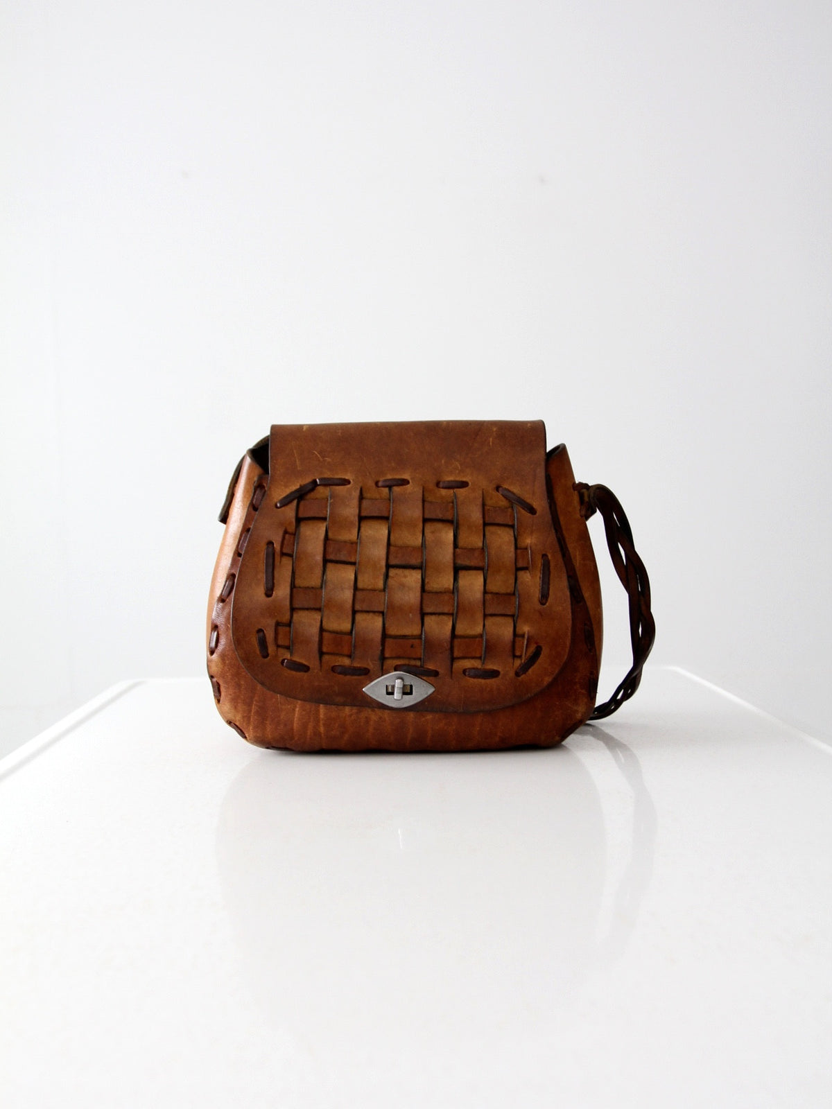 vintage 60s basket weave leather shoulder bag