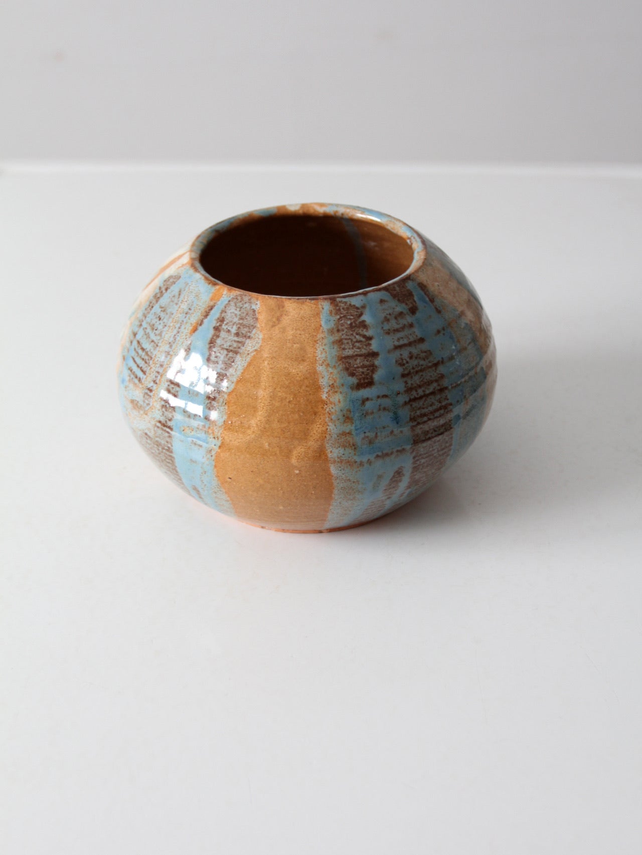 studio pottery bowl ca. 1980