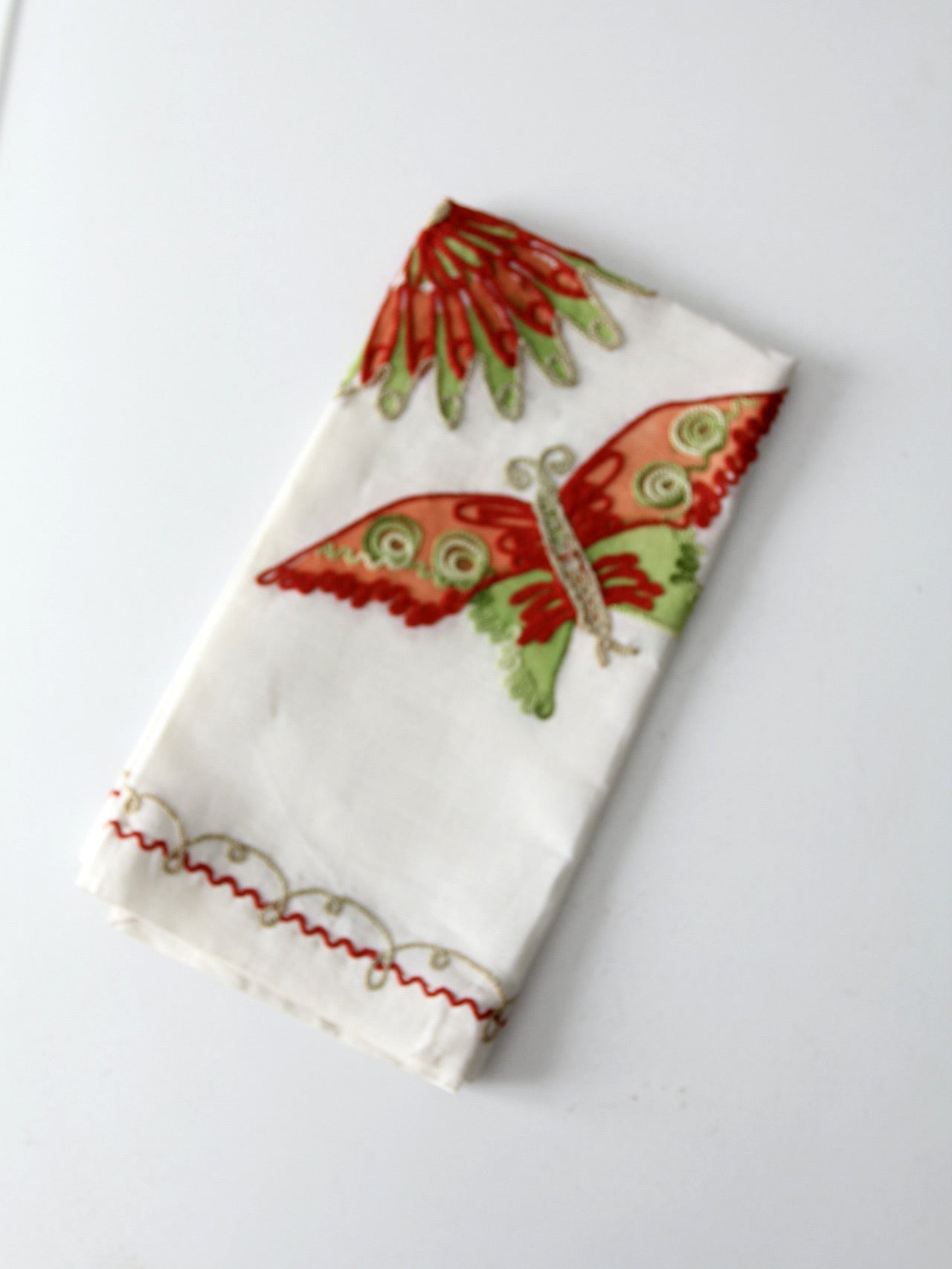 vintage embroidered table cloth