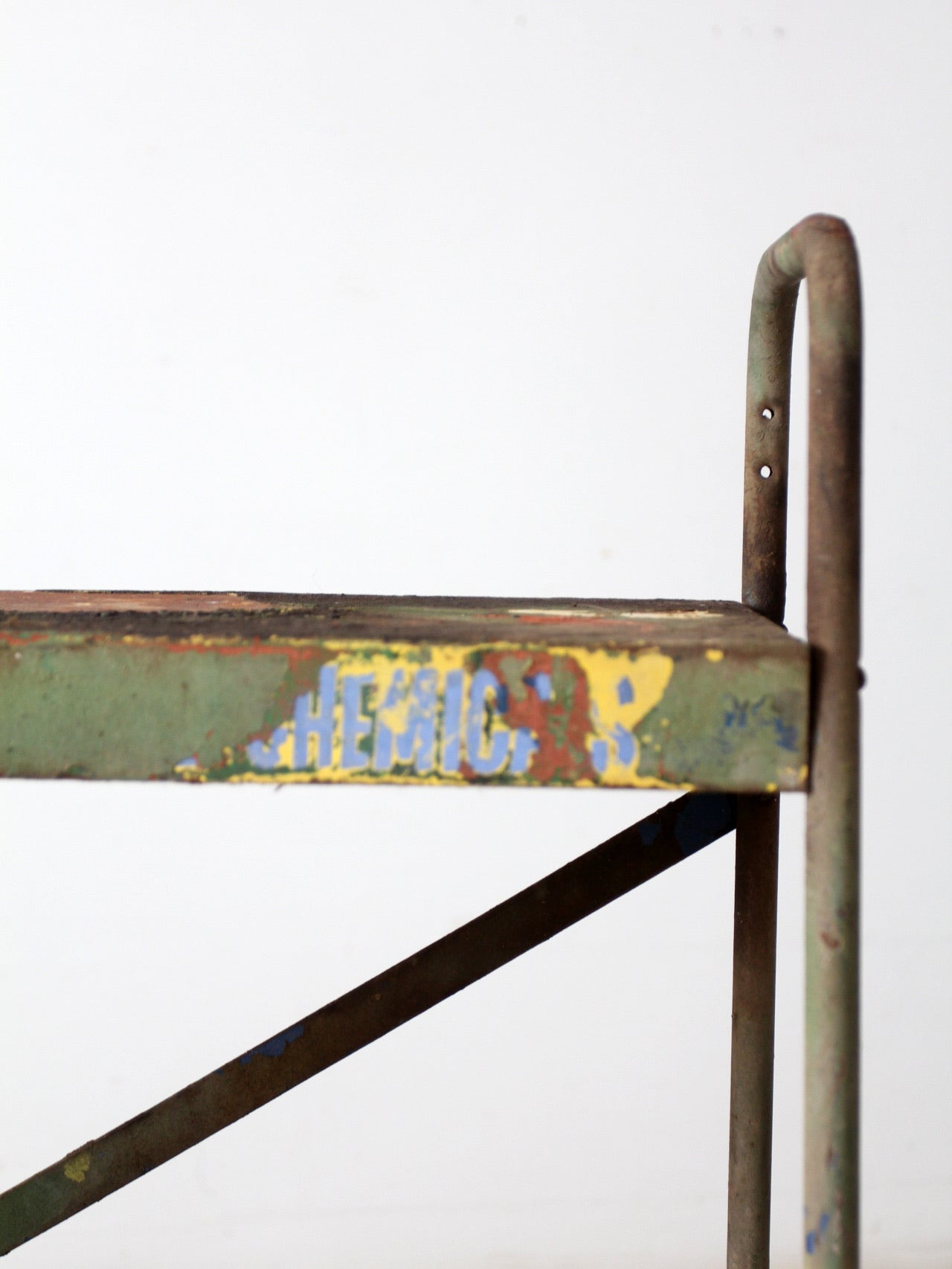 vintage industrial metal shelves – 86 Vintage