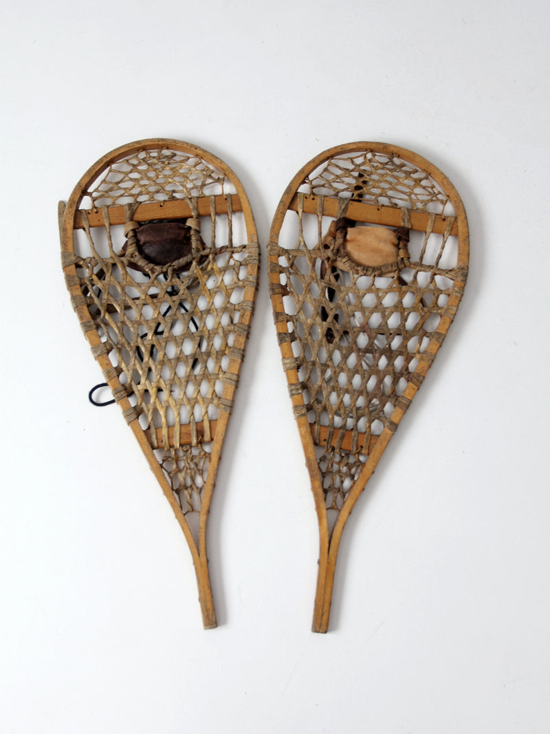 vintage snowshoes