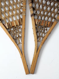 vintage snowshoes