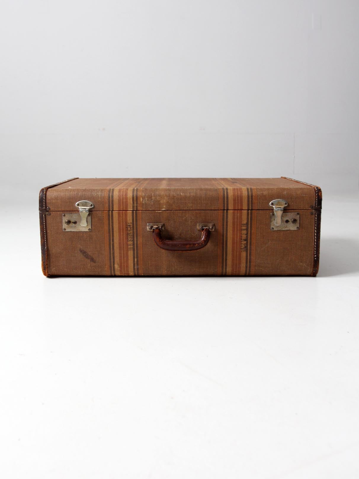 Antique Louis Vuitton suitcase red/white stripe - Pinth Vintage Luggage