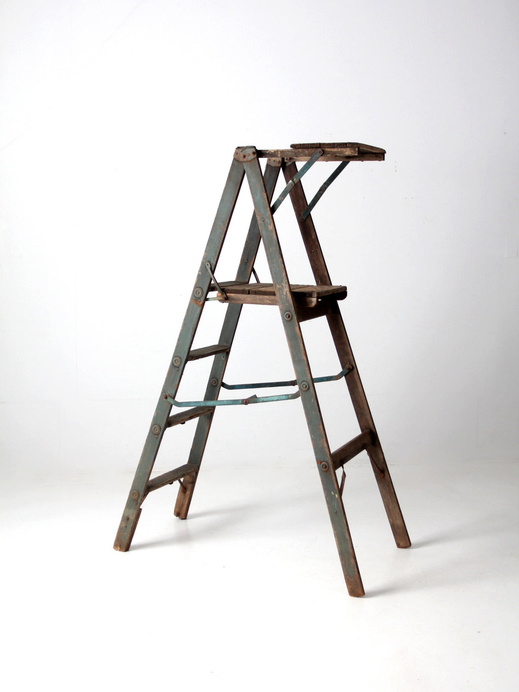 vintage wood platform ladder – 86 Vintage