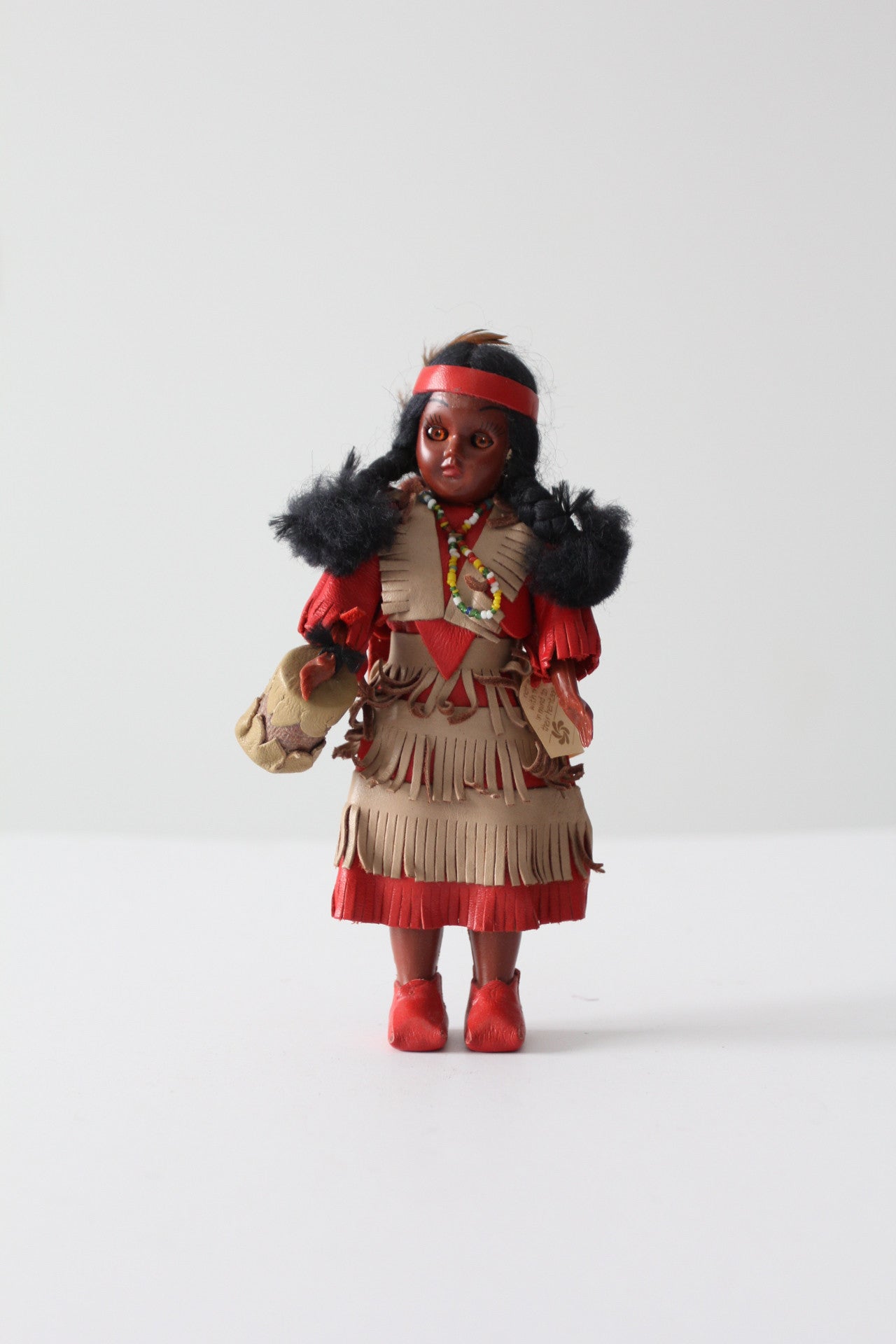 vintage Native American Carlson Cree Princess doll – 86 Vintage