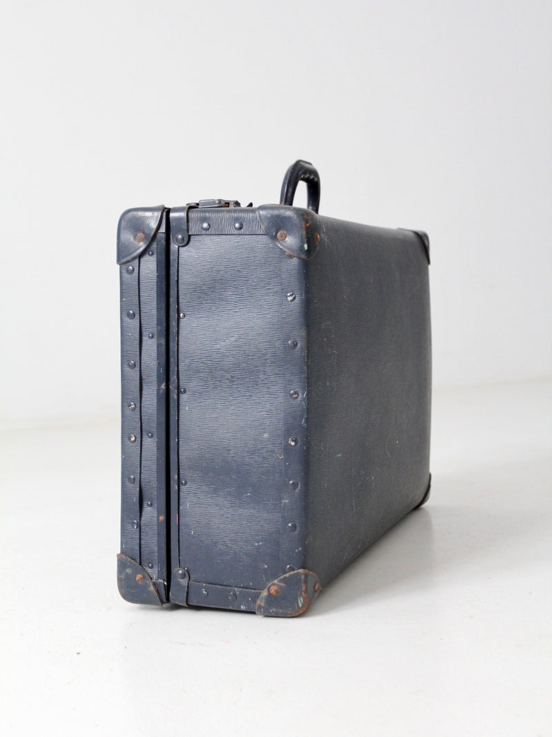 blue luggage