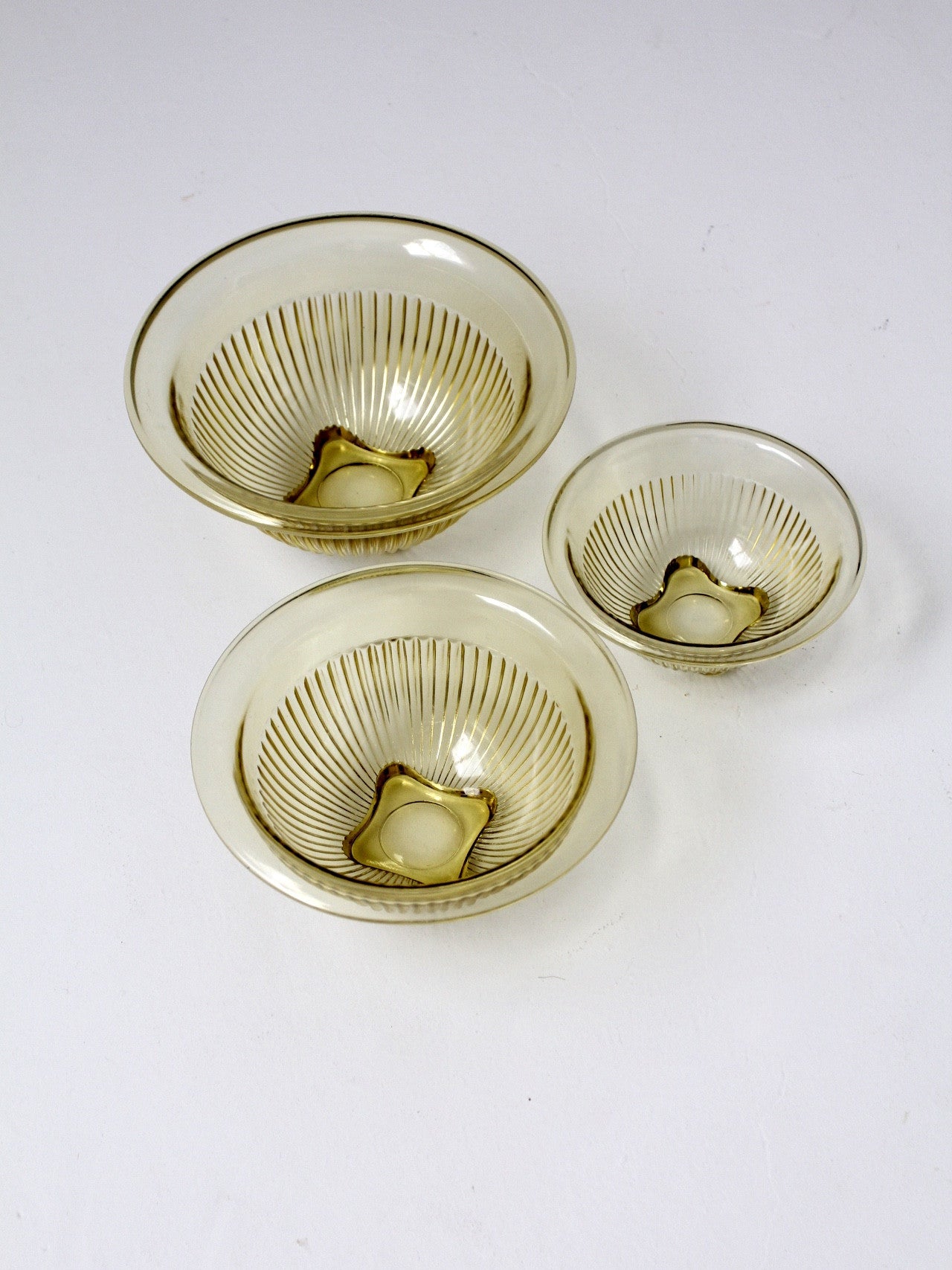 Depression glass kitchen bowls set/3