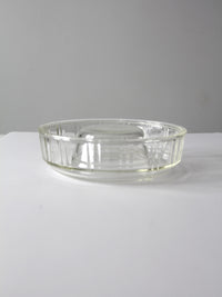 Queen Anne Glasbake glass kitchen mold circa 1942