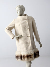 vintage 60s wool coat with fur trim