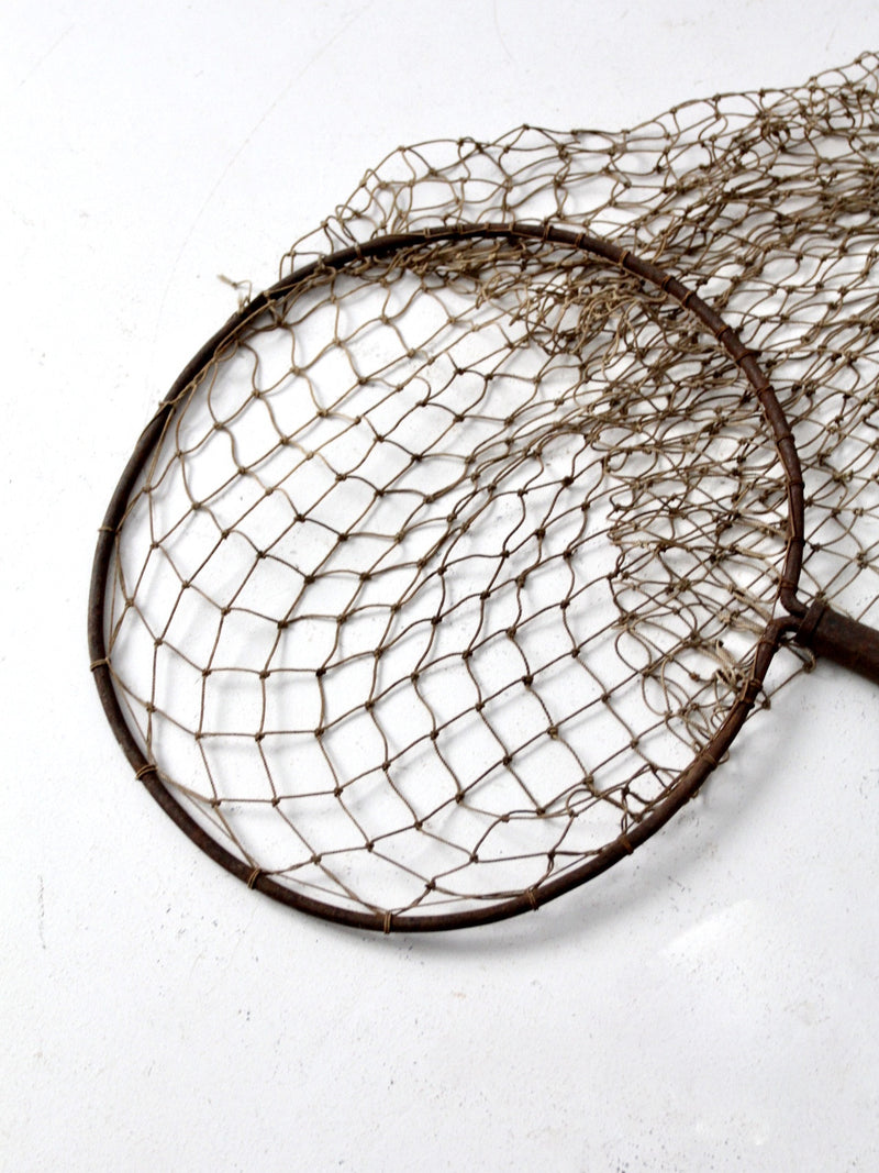 antique fishing net with wood handle – 86 Vintage