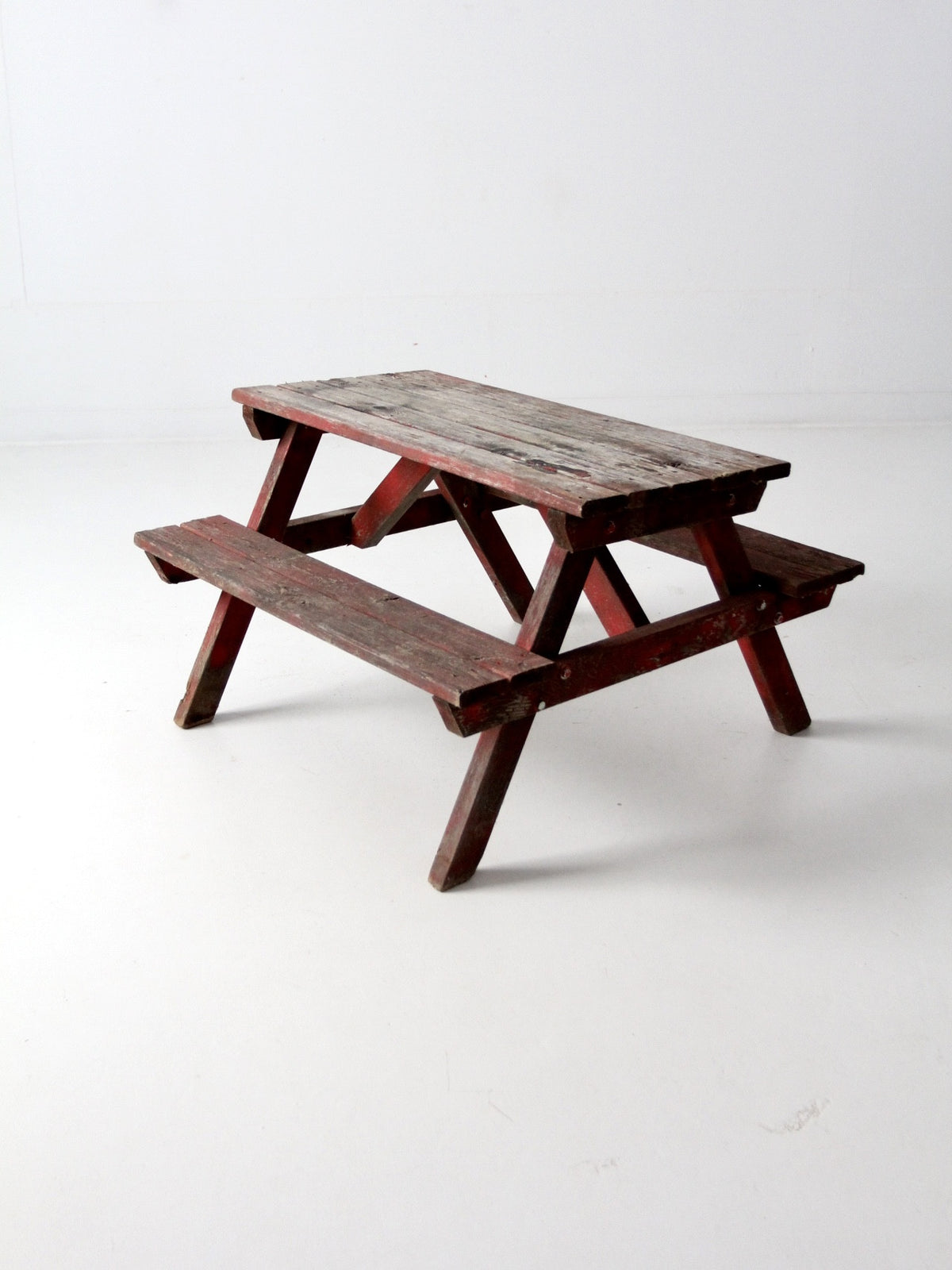 vintage children's picnic table