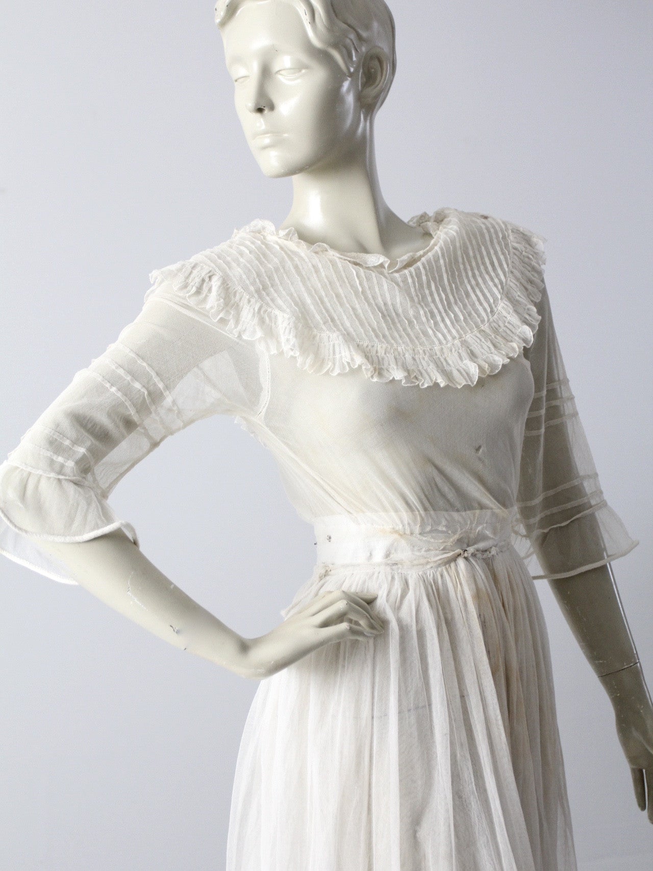 Victorian White dress Victorian White dress