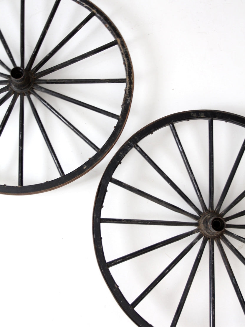 antique wagon wheel pair – 86 Vintage