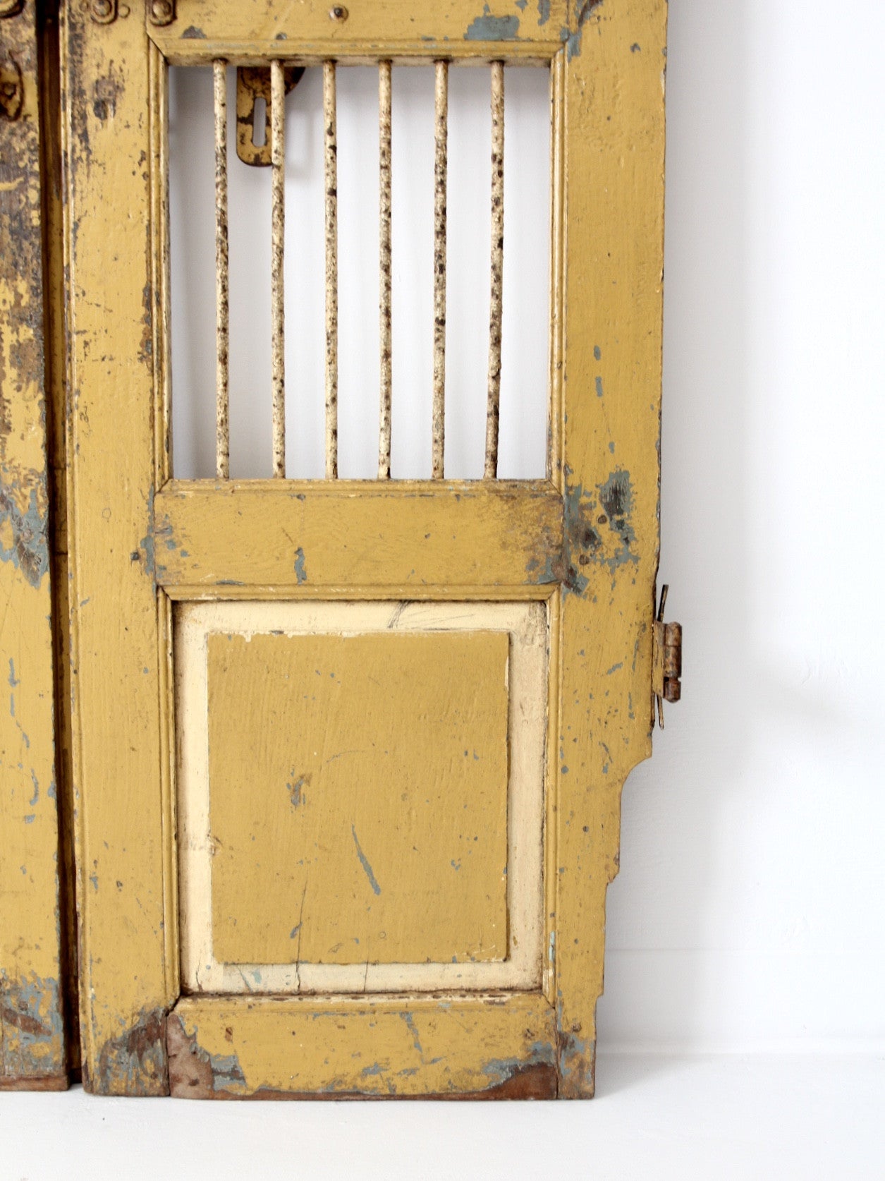 antique decorative wood doors