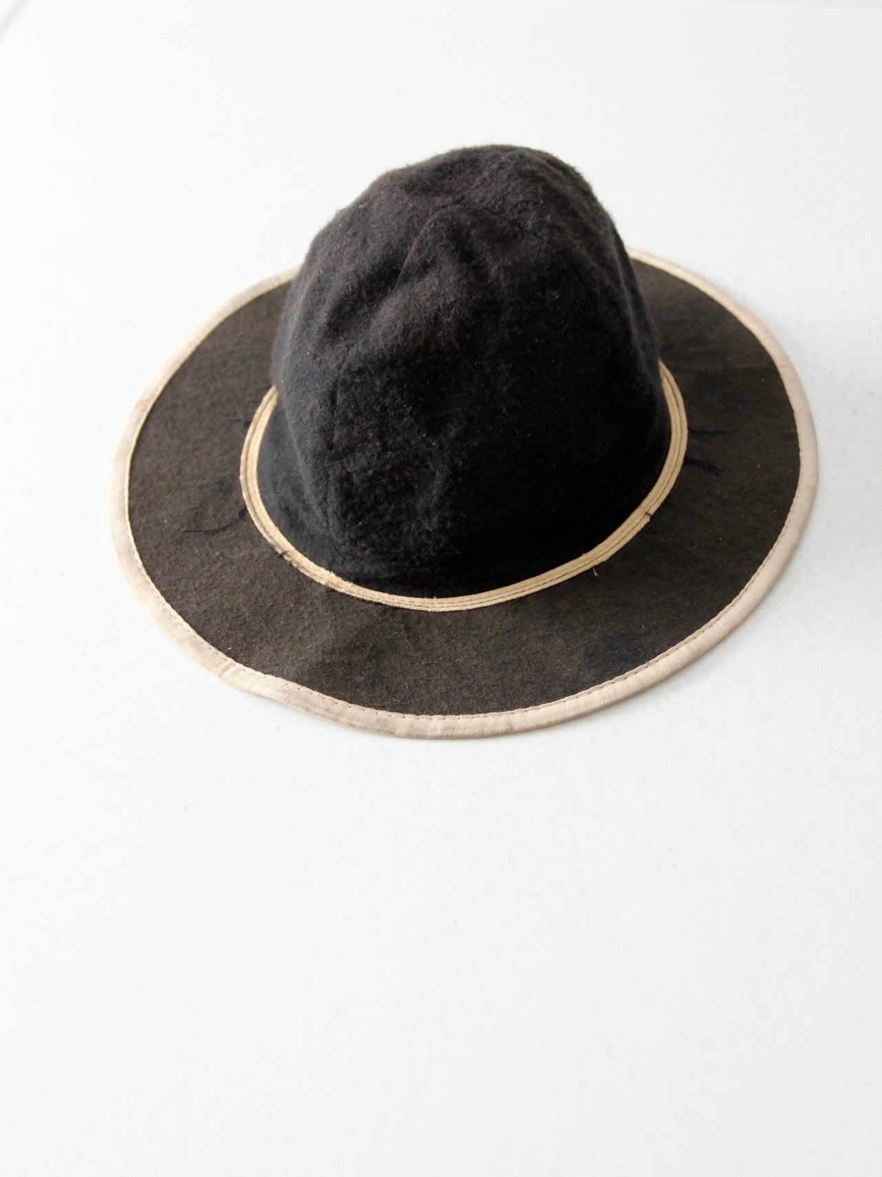 vintage black hat