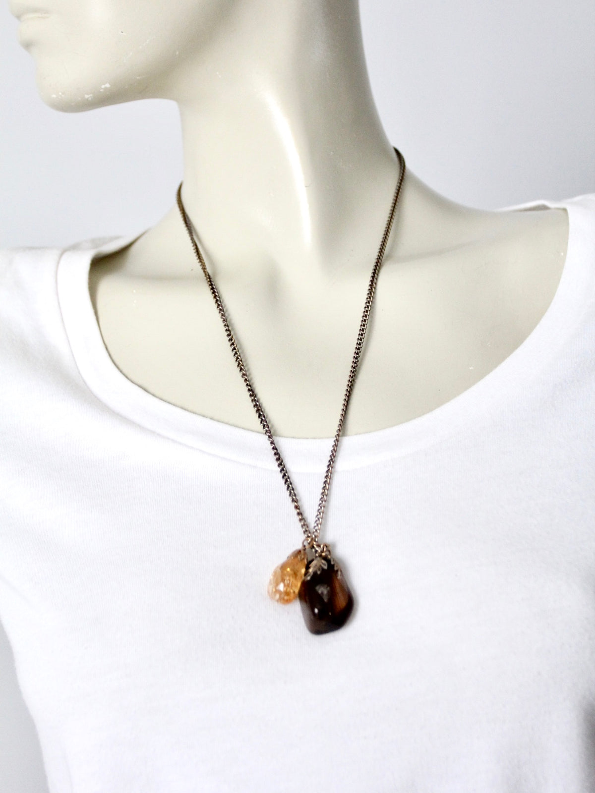 vintage stone pendant necklace