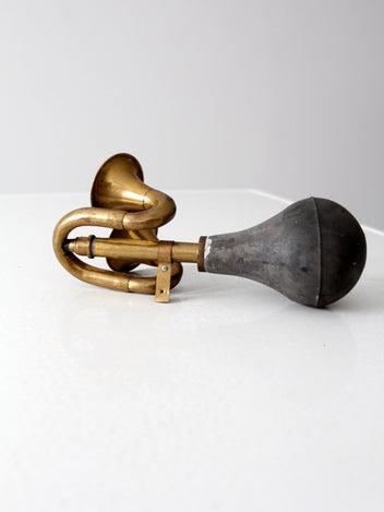 antique car horn – 86 Vintage