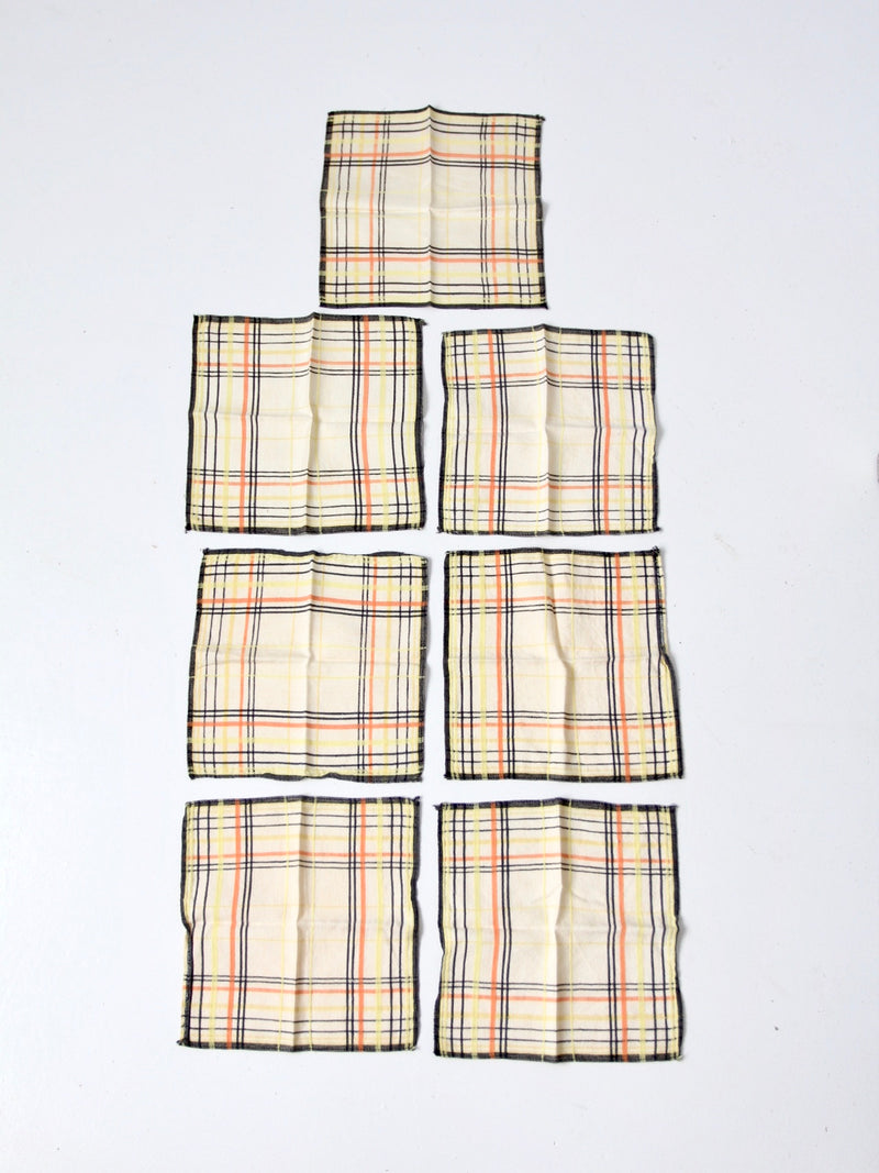 vintage plaid luncheon napkins - set of 7