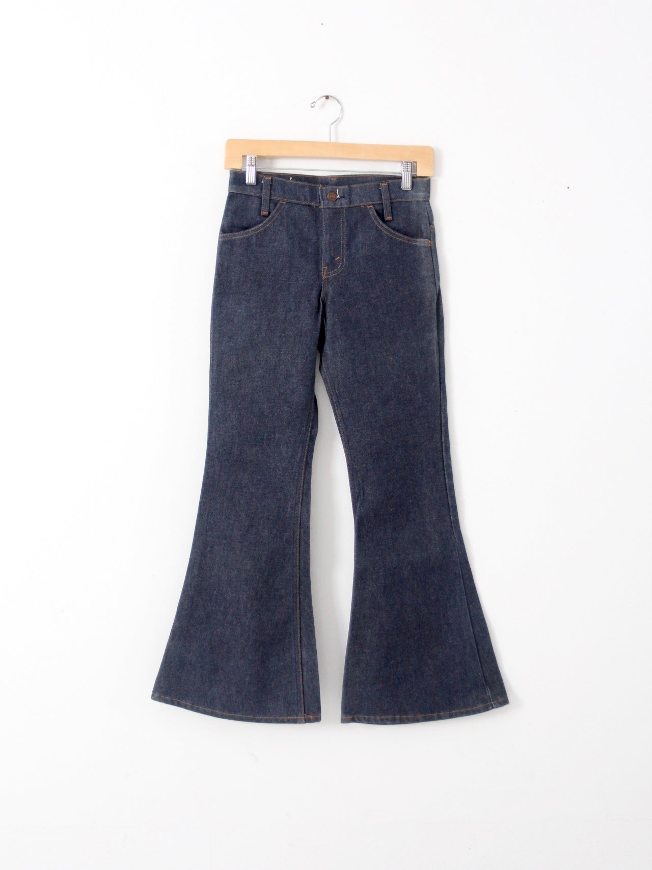 Bell bottom levis online