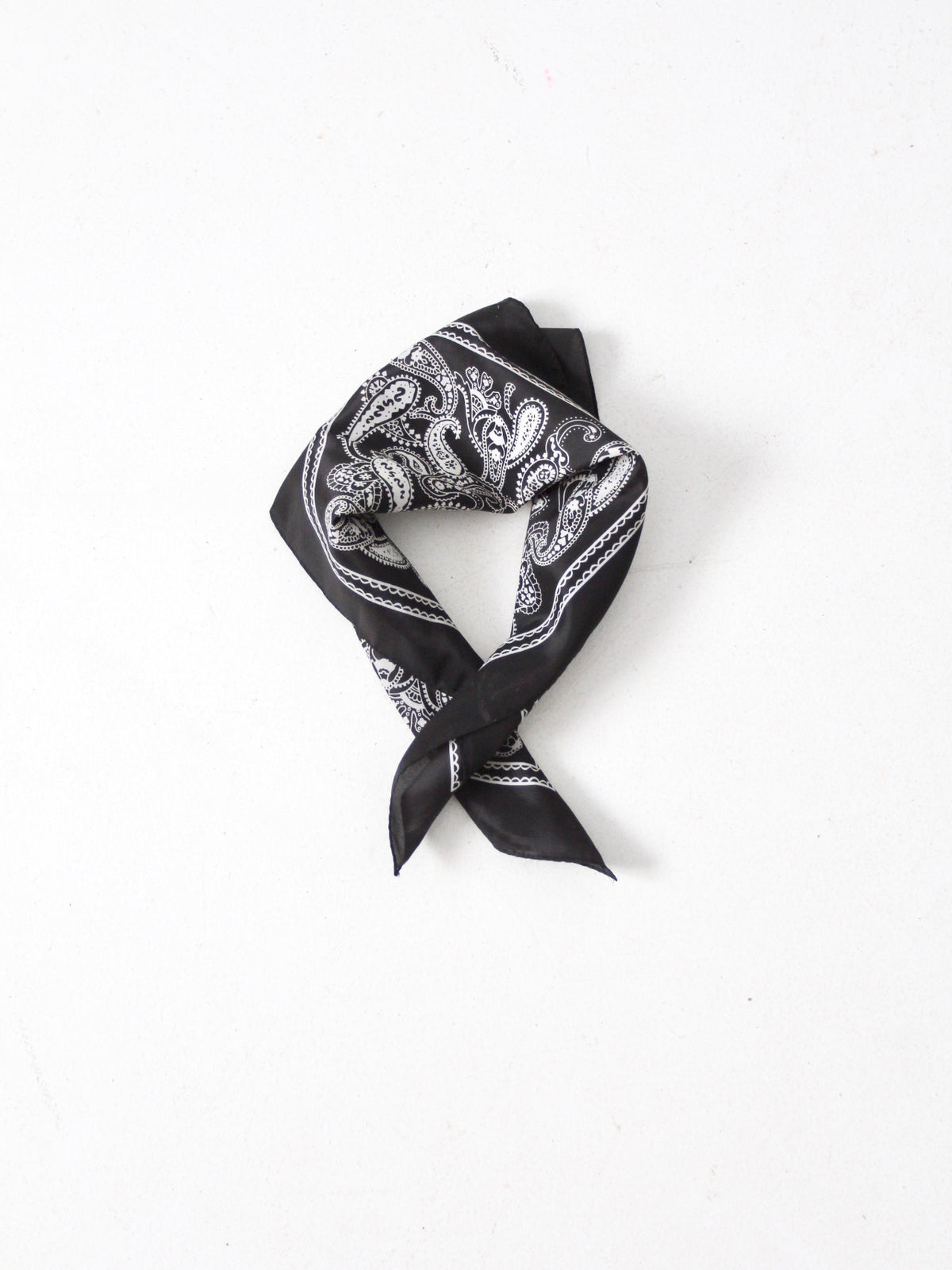 vintage black nylon bandana – 86 Vintage