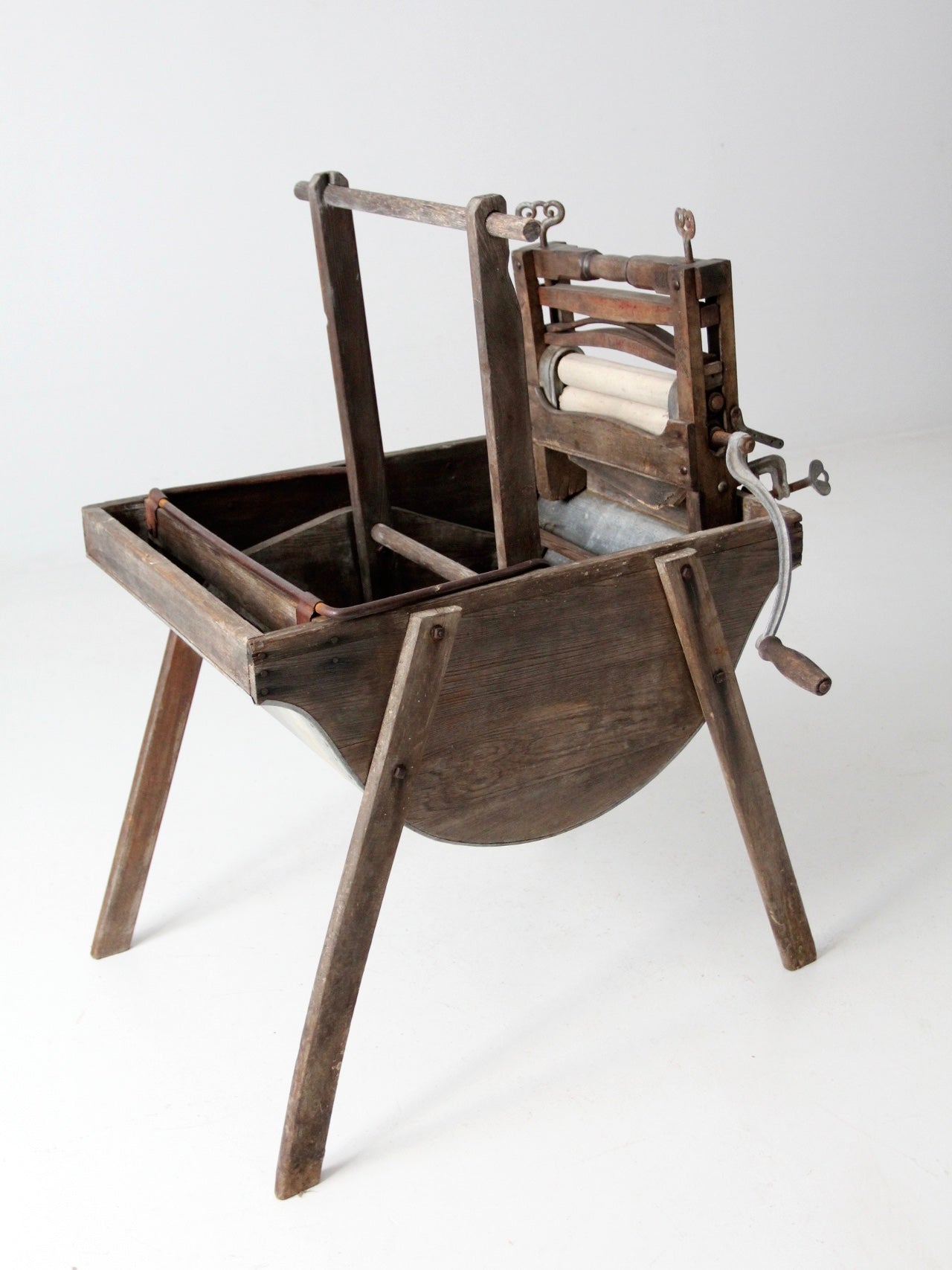antique washing machine