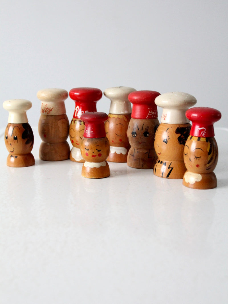 mid-century wood salt & pepper shakers