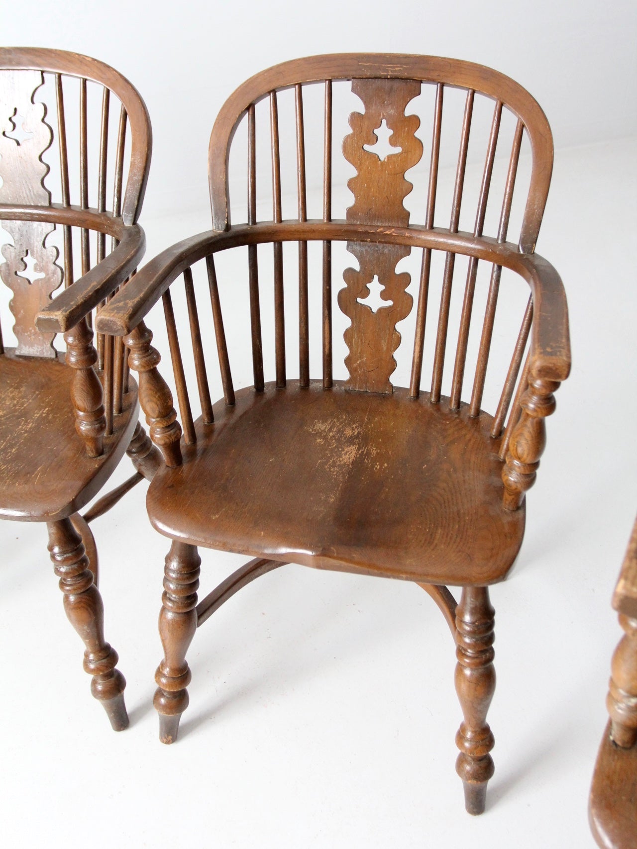 vintage Conant Ball Colonial Revival dining chairs set