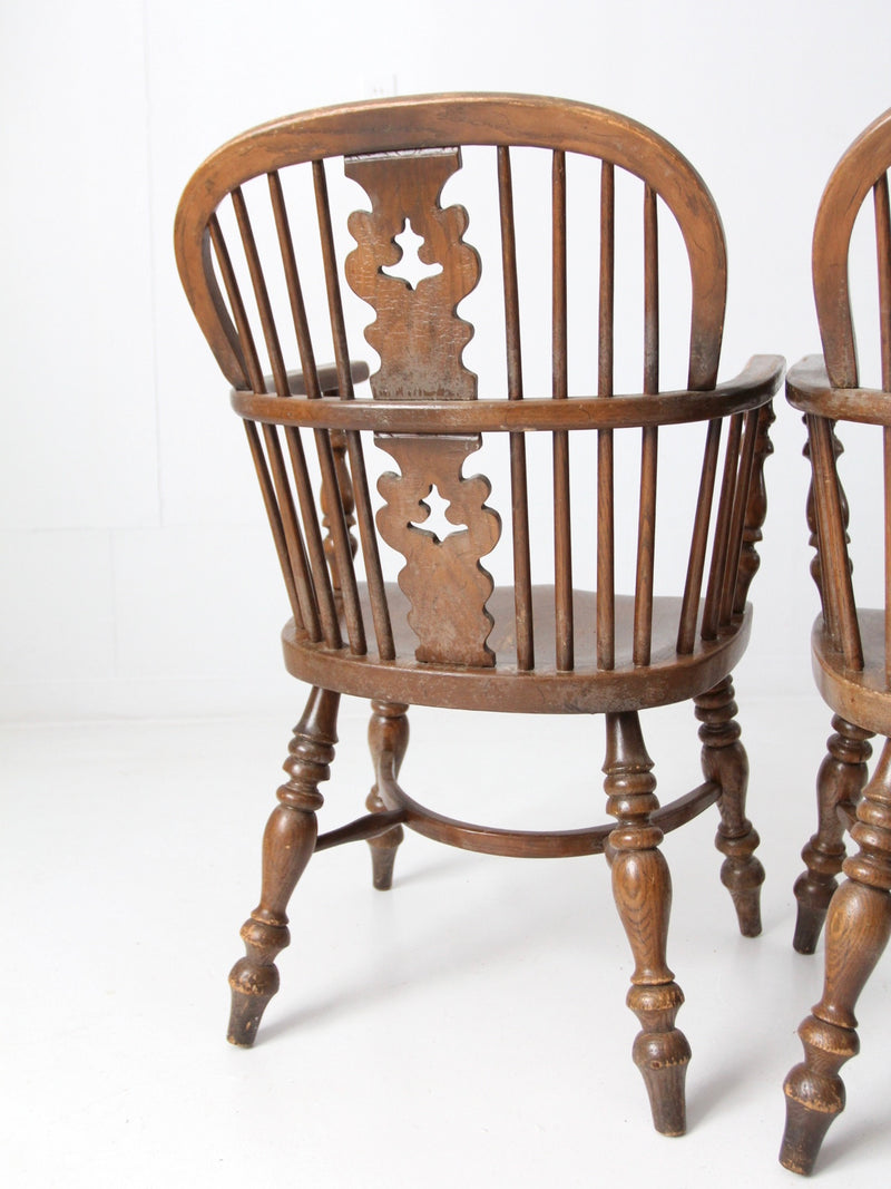 vintage Conant Ball Colonial Revival dining chairs set