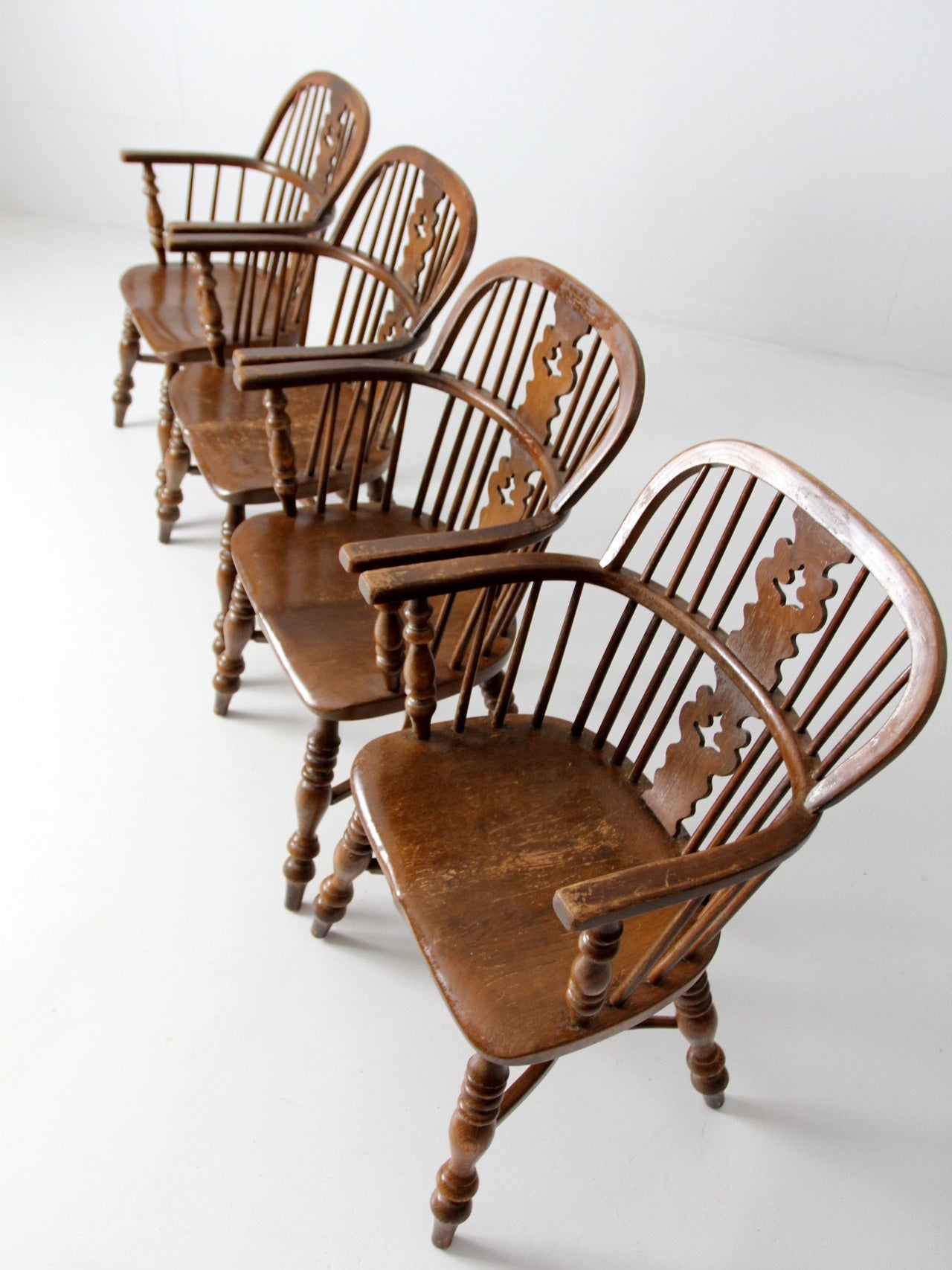 vintage Conant Ball Colonial Revival dining chairs set