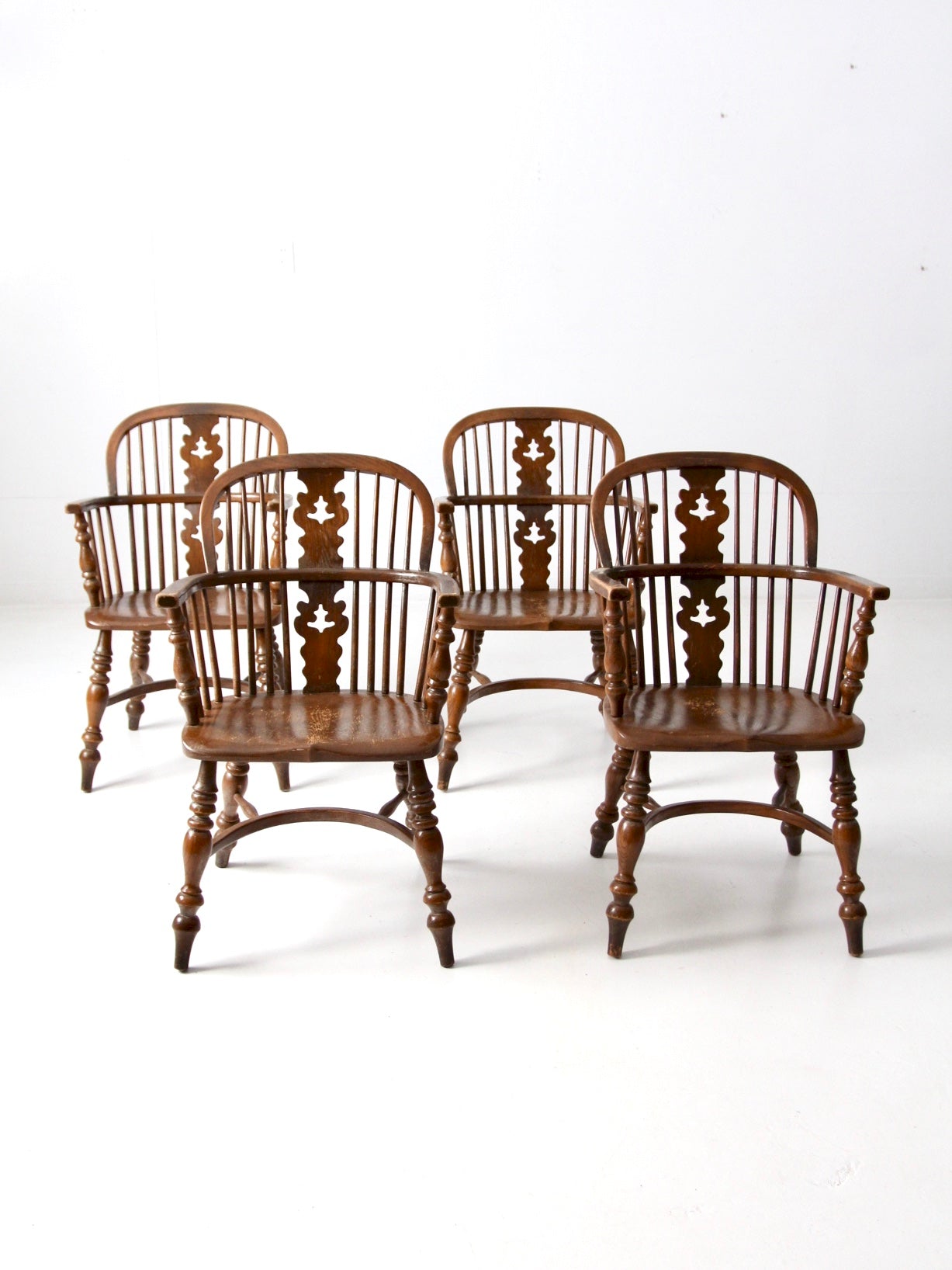 Colonial shop dining chair