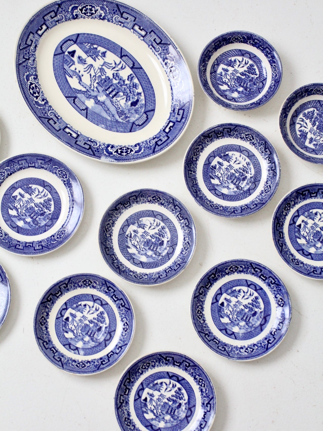 Homer Laughlin Blue Willow Ware set of 13