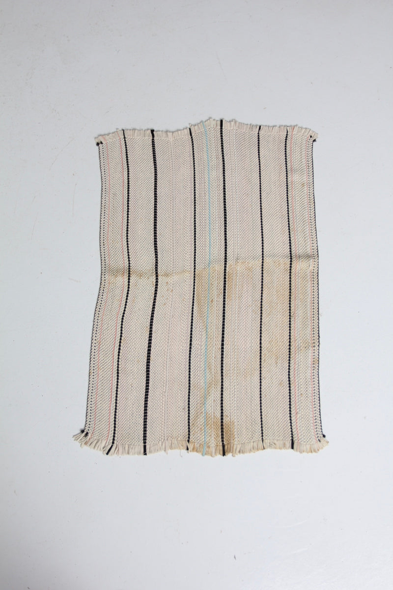 vintage striped throw rug 33" x 23"