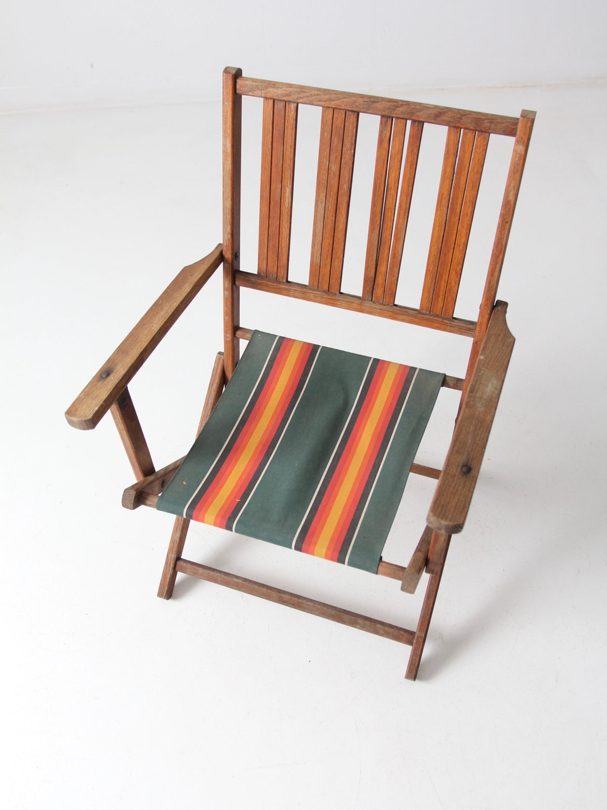 mid-century wooden folding patio chair