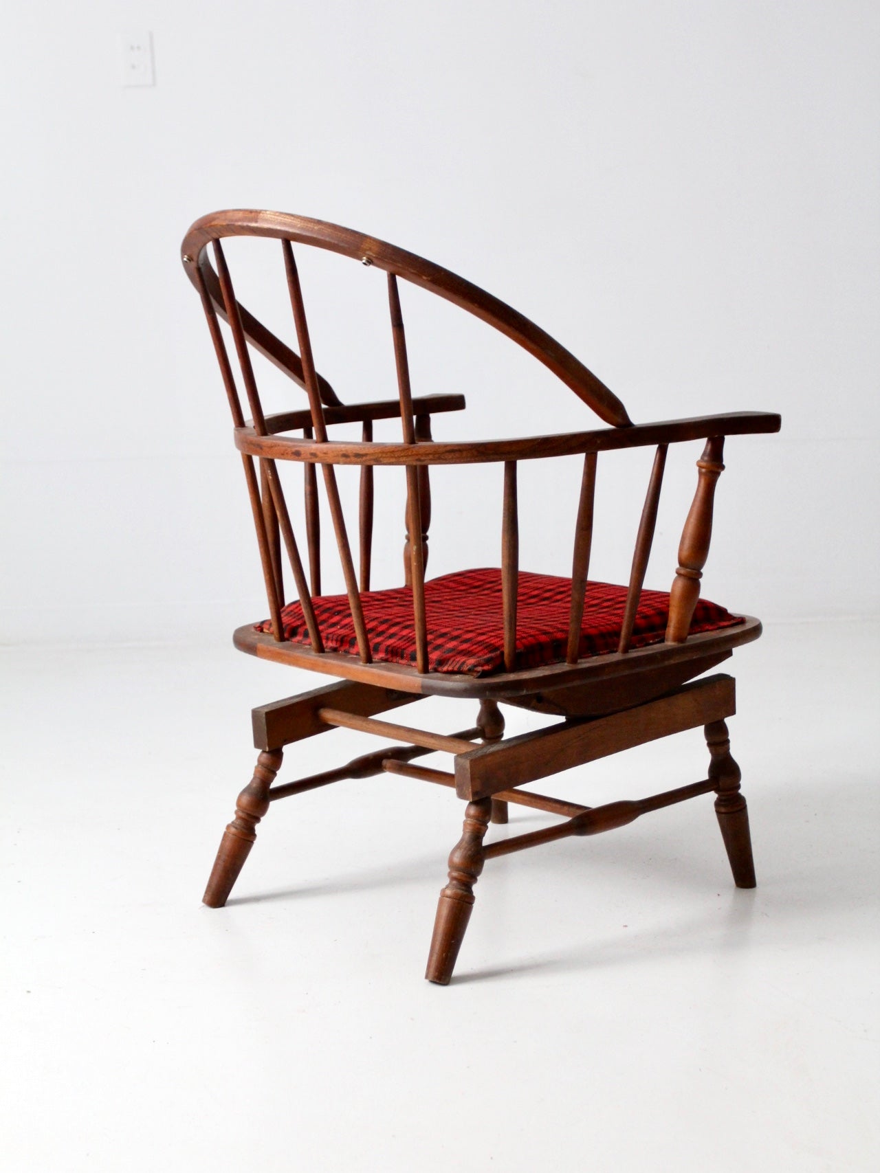 antique Windsor chair with rocking seat 86 Vintage