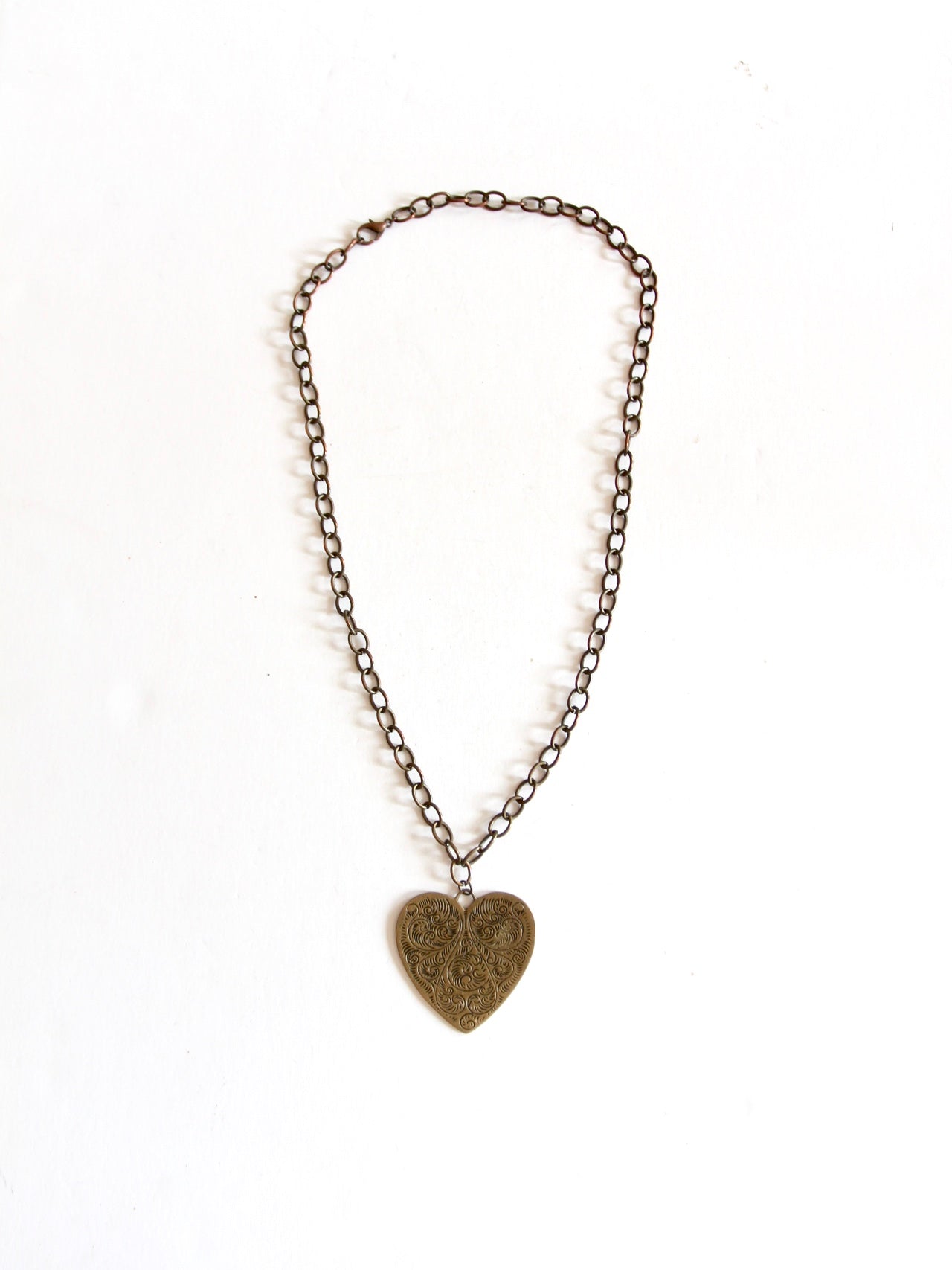 vintage heart pendant necklace