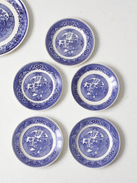 vintage Blue Willow plate collection 6pc