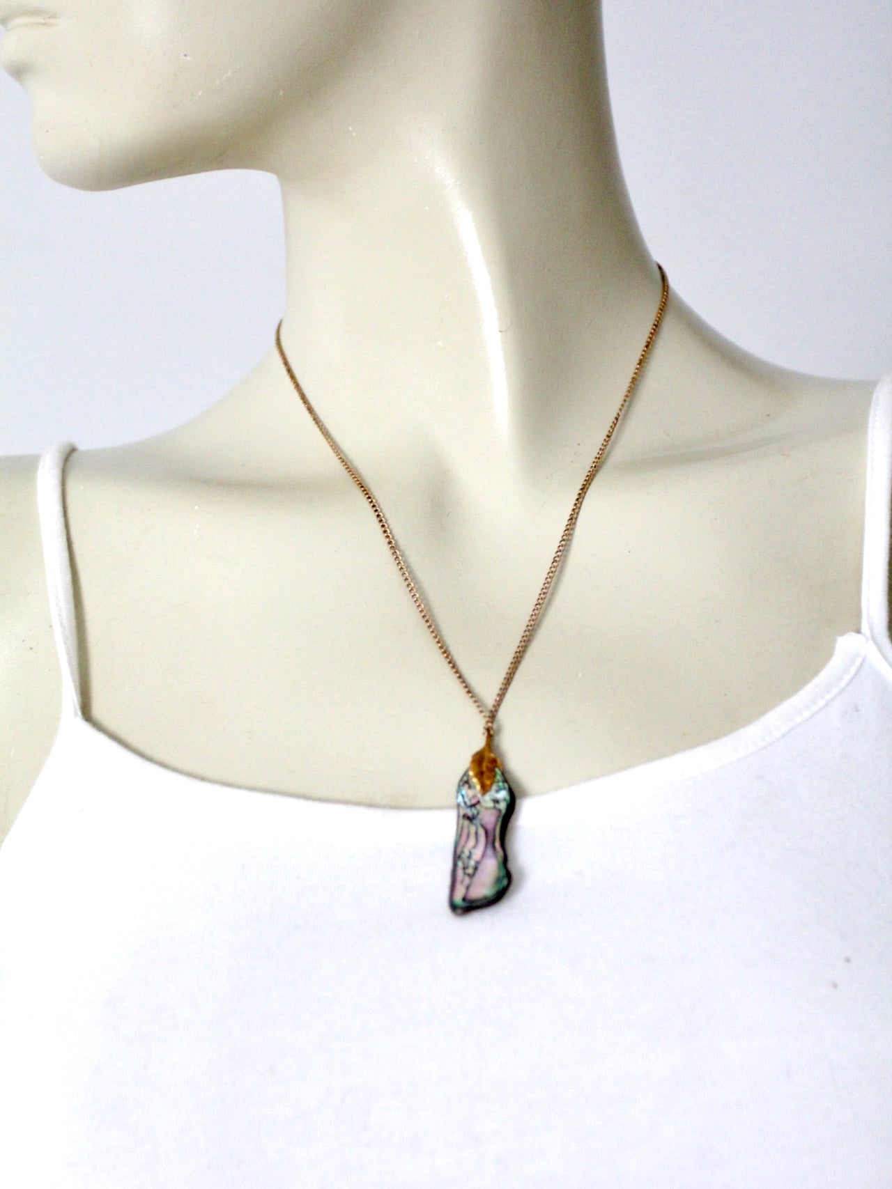 vintage abalone shell pendant necklace