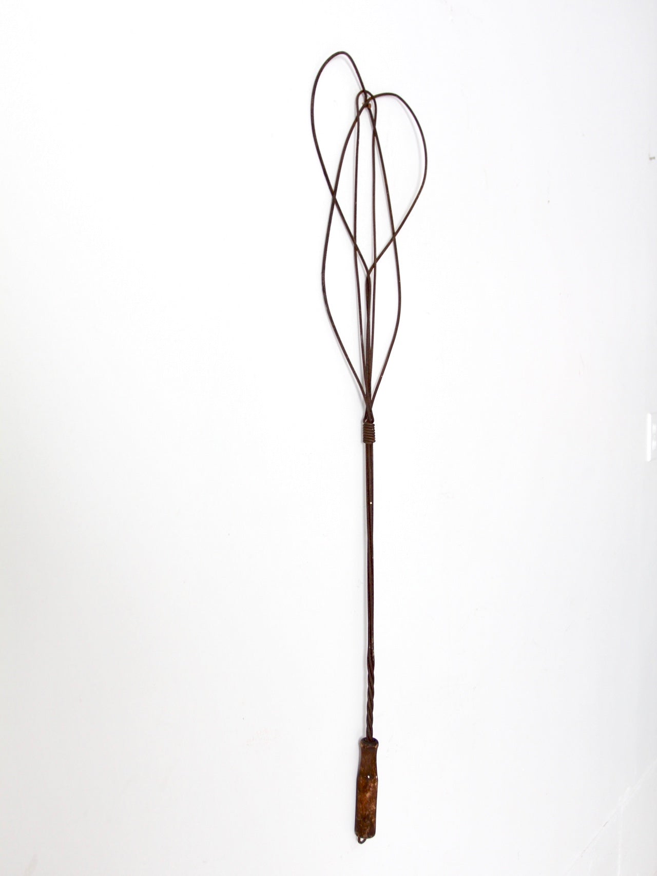 Vintage Twisted Wire With Wooden Handle Rug Beater