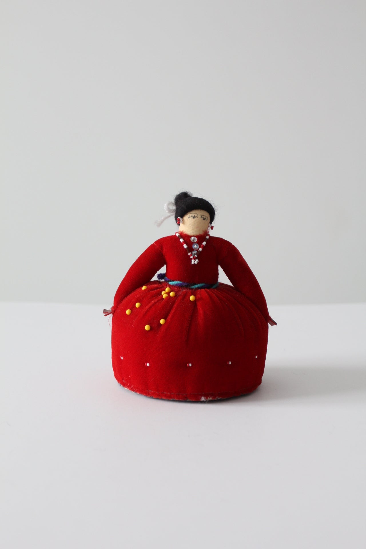 vintage Native American doll pin cushion – 86 Vintage