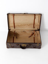 brown suitcase