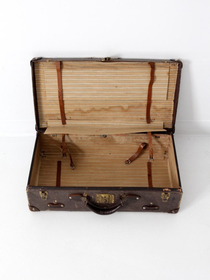 brown suitcase